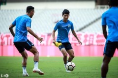 成都蓉城决心征战亚冠！主教练：目标是闪耀亚洲赛场！